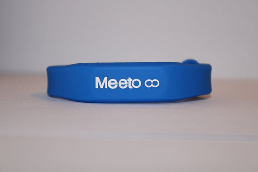 Bracelet Bleu — Juste recherche amicale